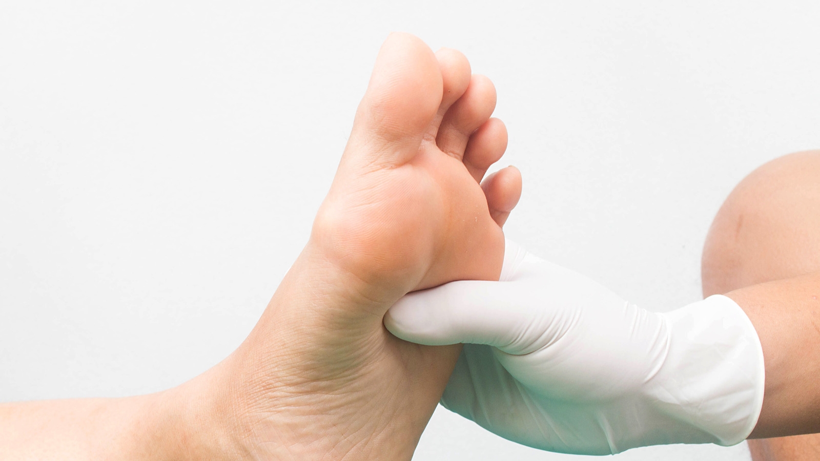 how-does-diabetes-affect-your-feet-the-nantwich-clinic